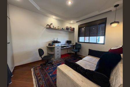 Apartamento à venda com 320m², 4 quartos e 4 vagas