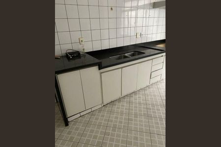 Apartamento à venda com 260m², 4 quartos e 2 vagas