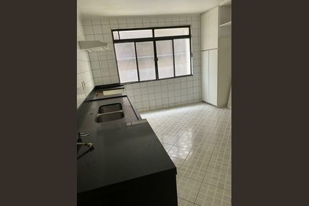 Apartamento à venda com 260m², 4 quartos e 2 vagas