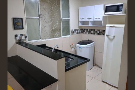 Apartamento para alugar com 1 quarto, 25m² em Chácara Flora, Petrópolis