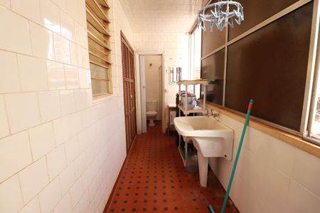 Apartamento para alugar com 86m², 3 quartos e 1 vagaÁrea de serviço 