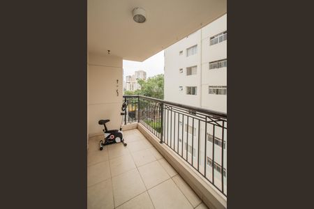 Apartamento à venda com 115m², 3 quartos e 2 vagas Apartamento à venda com 115m², 3 quartos e 2 vagasVaranda