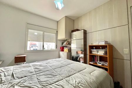 Apartamento à venda com 115m², 3 quartos e 2 vagas Apartamento à venda com 115m², 3 quartos e 2 vagasSuite