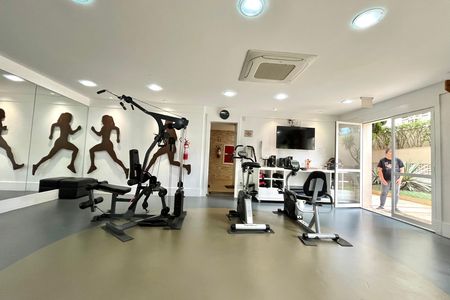 Apartamento à venda com 115m², 3 quartos e 2 vagas Apartamento à venda com 115m², 3 quartos e 2 vagasÁrea comum - Academia