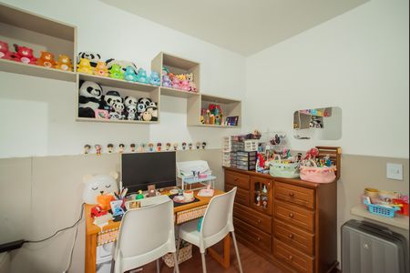 Apartamento à venda com 115m², 3 quartos e 2 vagas Apartamento à venda com 115m², 3 quartos e 2 vagasQuarto 1