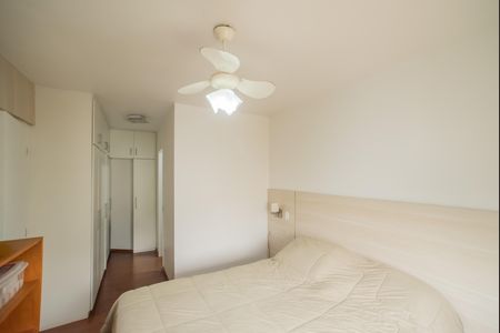 Apartamento à venda com 115m², 3 quartos e 2 vagas Apartamento à venda com 115m², 3 quartos e 2 vagasSuíte