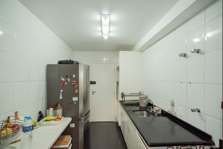 Apartamento à venda com 115m², 3 quartos e 2 vagas Apartamento à venda com 115m², 3 quartos e 2 vagasCozinha