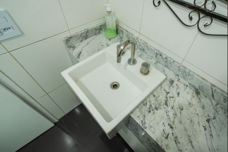 Apartamento à venda com 115m², 3 quartos e 2 vagas Apartamento à venda com 115m², 3 quartos e 2 vagasBanheiro da Suíte