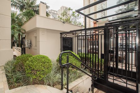 Apartamento à venda com 115m², 3 quartos e 2 vagas Apartamento à venda com 115m², 3 quartos e 2 vagasHall de entrada