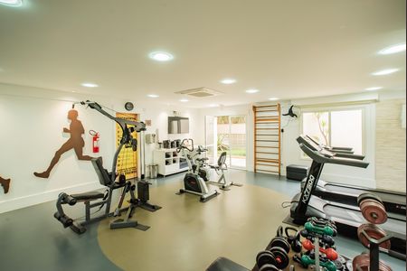 Apartamento à venda com 115m², 3 quartos e 2 vagas Apartamento à venda com 115m², 3 quartos e 2 vagasÁrea comum - Academia