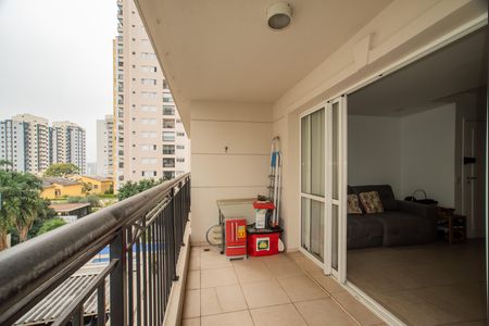Apartamento à venda com 115m², 3 quartos e 2 vagas Apartamento à venda com 115m², 3 quartos e 2 vagasVaranda