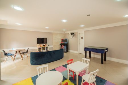 Apartamento à venda com 115m², 3 quartos e 2 vagas Apartamento à venda com 115m², 3 quartos e 2 vagasÁrea comum - Brinquedoteca