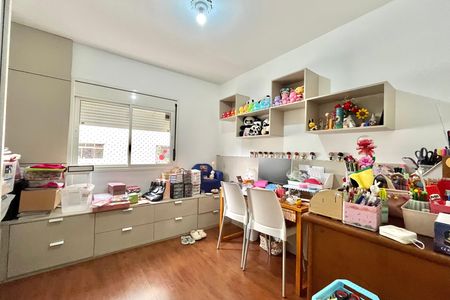 Apartamento à venda com 115m², 3 quartos e 2 vagas Apartamento à venda com 115m², 3 quartos e 2 vagasQuarto 3