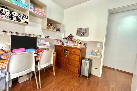 Apartamento à venda com 115m², 3 quartos e 2 vagas Apartamento à venda com 115m², 3 quartos e 2 vagasQuarto 3