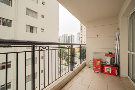 Apartamento à venda com 115m², 3 quartos e 2 vagas Apartamento à venda com 115m², 3 quartos e 2 vagasVaranda
