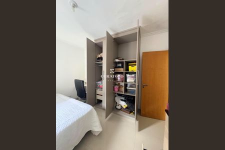 Casa à venda com 3 quartos, 180m² em Vila Dom Pedro I, São Paulo