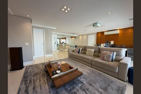 Apartamento à venda com 204m², 3 quartos e 4 vagas