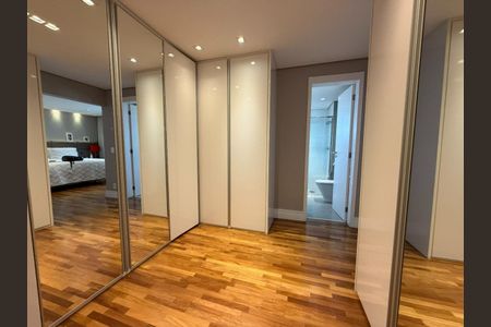 Apartamento à venda com 204m², 3 quartos e 4 vagas