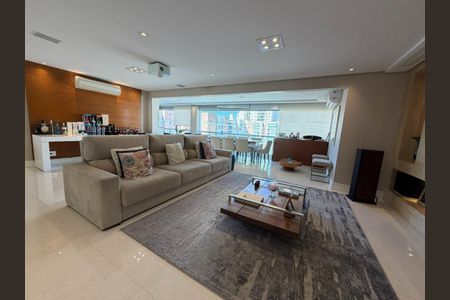 Apartamento à venda com 204m², 3 quartos e 4 vagas