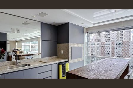 Apartamento à venda com 204m², 3 quartos e 4 vagas