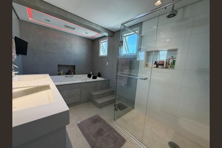 Apartamento à venda com 204m², 3 quartos e 4 vagas