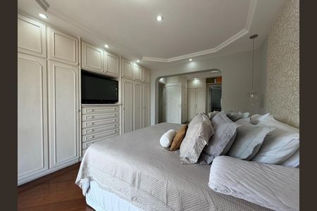 Apartamento à venda com 320m², 4 quartos e 4 vagas