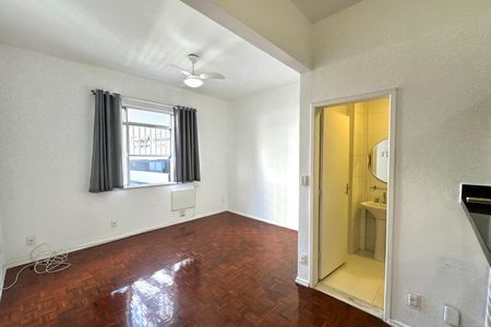 Apartamento para alugar com 0 quarto, 35m² em Botafogo, Rio de Janeiro