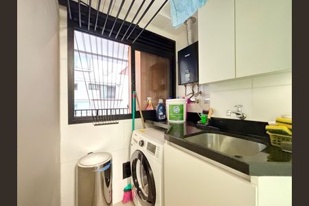 Apartamento à venda com 75m², 2 quartos e 1 vaga Apartamento à venda com 75m², 2 quartos e 1 vagaÁrea de serviço