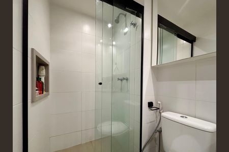 Apartamento à venda com 75m², 2 quartos e 1 vaga Apartamento à venda com 75m², 2 quartos e 1 vagaSuíte - banheiro