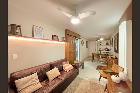 Apartamento à venda com 75m², 2 quartos e 1 vaga Apartamento à venda com 75m², 2 quartos e 1 vagaSala