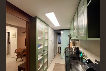 Apartamento à venda com 75m², 2 quartos e 1 vaga Apartamento à venda com 75m², 2 quartos e 1 vagaCozinha