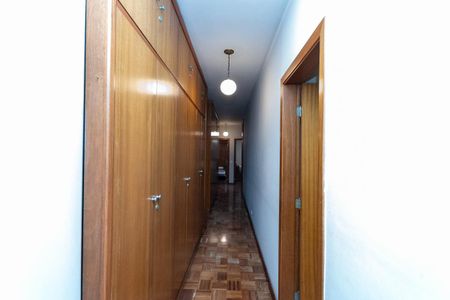 Apartamento à venda com 220m², 3 quartos e 2 vagasCorredor
