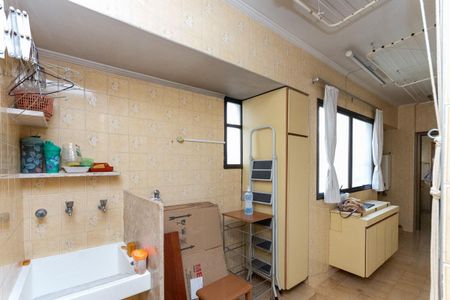 Apartamento à venda com 220m², 3 quartos e 2 vagasÁrea de Serviço