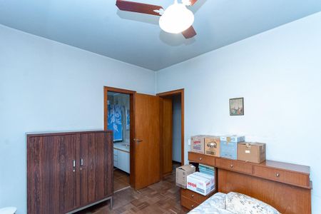 Apartamento à venda com 220m², 3 quartos e 2 vagasQuarto 1 Suíte