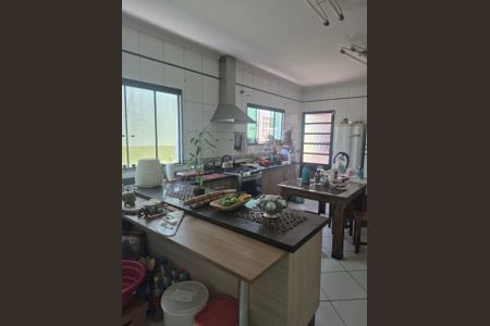 Cozinha de casa à venda com 4 quartos, 270m² em Vila Esperança, São Paulo