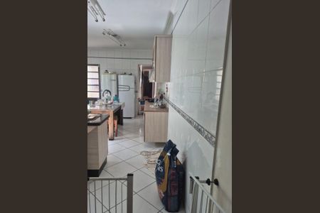Cozinha de casa à venda com 4 quartos, 270m² em Vila Esperança, São Paulo