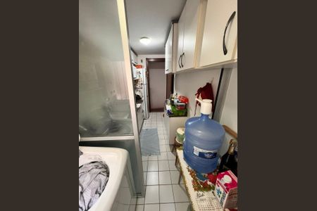 Cozinha de apartamento para alugar com 2 quartos, 69m² em Jardim Carvalho, Porto Alegre