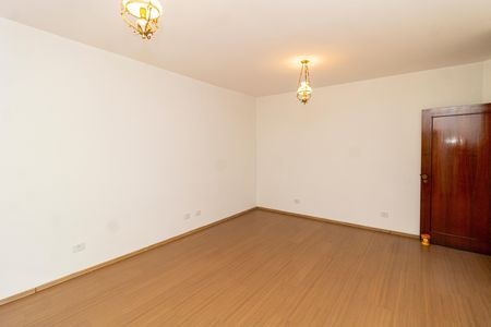 Casa à venda com 300m², 4 quartos e 5 vagas Casa à venda com 300m², 4 quartos e 5 vagasSuíte 3