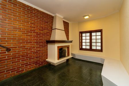 Sala de casa à venda com 3 quartos, 300m² em Parque Palmas do Tremembe, São Paulo