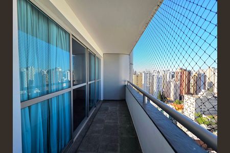 Varanda da Sala de apartamento para alugar com 3 quartos, 180m² em Moema, São Paulo