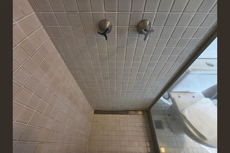 Apartamento à venda com 36m², 1 quarto e 1 vaga Apartamento à venda com 36m², 1 quarto e 1 vagaBanheiro