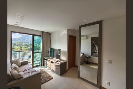 Apartamento à venda com 36m², 1 quarto e 1 vaga Apartamento à venda com 36m², 1 quarto e 1 vagaSala