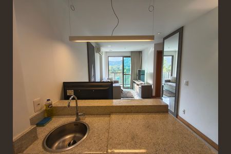 Apartamento à venda com 36m², 1 quarto e 1 vaga Apartamento à venda com 36m², 1 quarto e 1 vagaCozinha