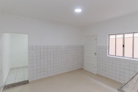 Casa para alugar com 40m², 1 quarto e sem vaga Casa para alugar com 40m², 1 quarto e sem vagaCozinha