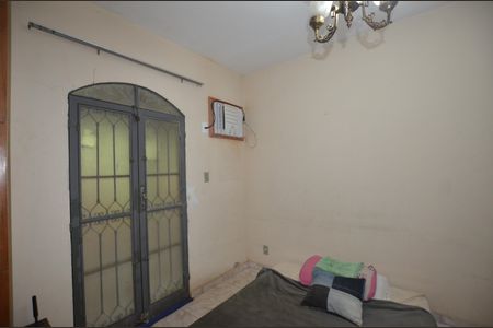 Casa à venda com 350m², 5 quartos e 8 vagasQuarto 2