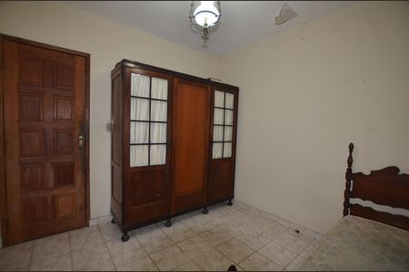 Casa à venda com 350m², 5 quartos e 8 vagasQuarto 3