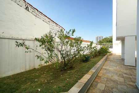 Apartamento à venda com 33m², 1 quarto e 1 vagaÁrea externa