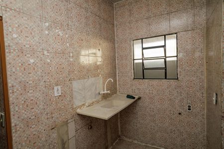 Cozinha de kitnet/studio para alugar com 1 quarto, 50m² em Santíssimo, Rio de Janeiro