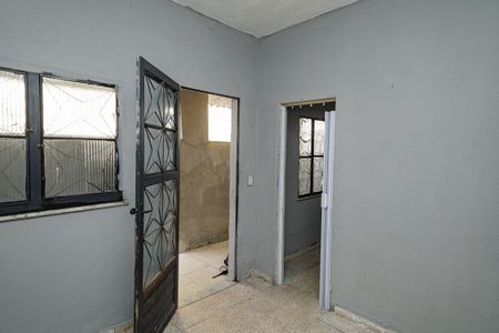 Sala de kitnet/studio para alugar com 1 quarto, 50m² em Santíssimo, Rio de Janeiro