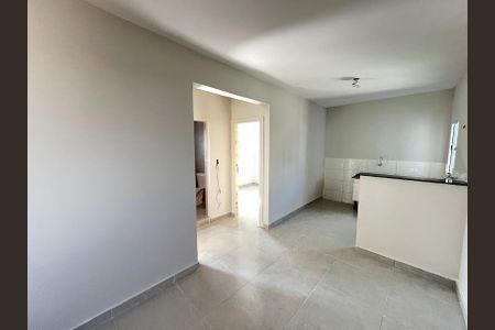 Apartamento para alugar com 53m², 2 quartos e sem vagaEntrada